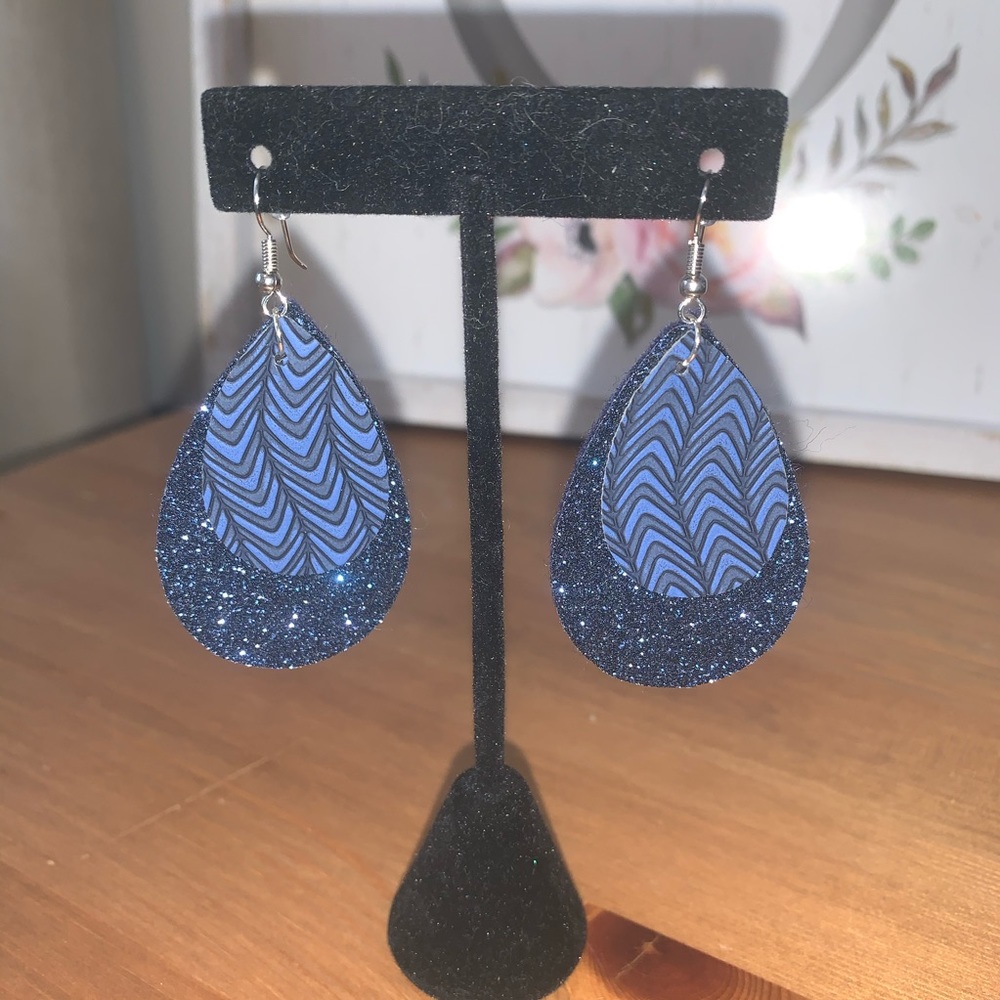 Sparkly Blue Earrings